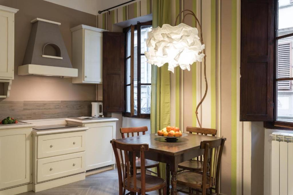 The Hobbit Guelfa Apartment Florence Ngoại thất bức ảnh