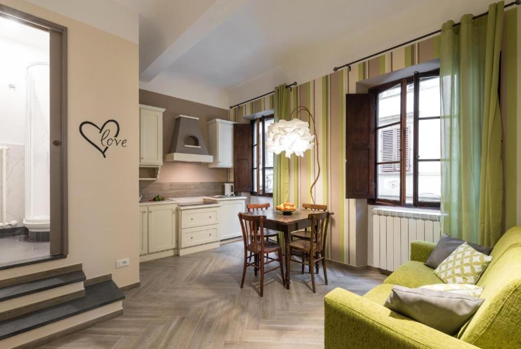 The Hobbit Guelfa Apartment Florence Ngoại thất bức ảnh